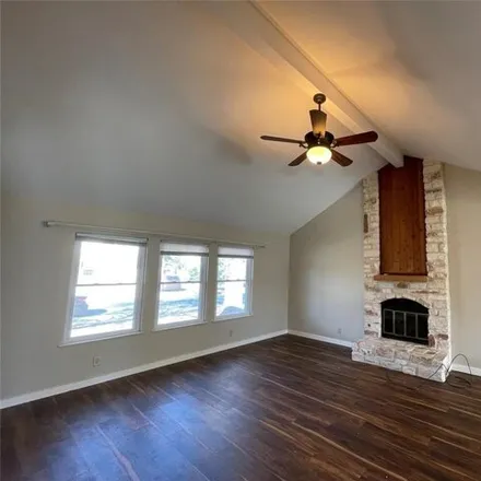 Image 2 - 9015 Frostwood Trl, Austin, Texas, 78729 - House for rent