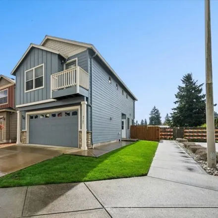 Buy this 3 bed house on 9703 Northeast 75th Way in Vancouver, WA 98662