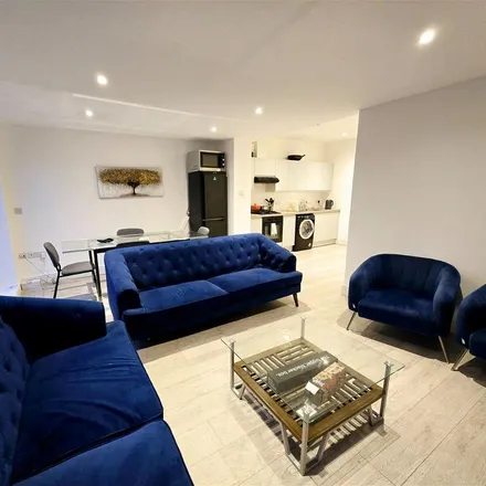 Rent this 5 bed apartment on Byton Chambers in Mitcham Road, London