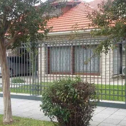 Buy this 4 bed house on Ascasubi in Bernal Este, Bernal