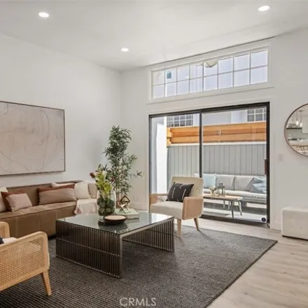 Image 3 - Wilshire Place North, Santa Monica, CA 90403, USA - House for sale