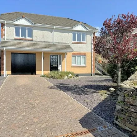 Buy this 4 bed house on Scarletts Well Park in Bodmin, PL31 2RF