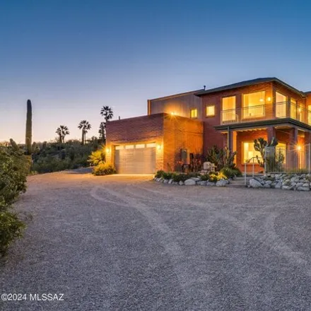 Buy this 4 bed house on 4560 N Via Sinuosa in Tucson, Arizona