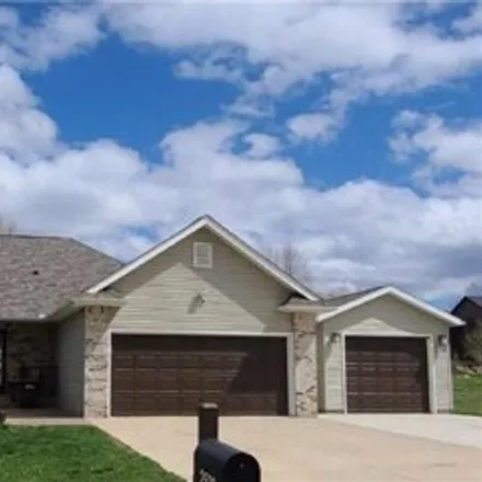 Buy this 4 bed house on 2556 23rd Avenue Southeast in Rochester, MN 55904