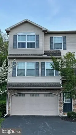 Rent this 3 bed townhouse on 140 Old Schoolhouse Lane in Winding Hill, Upper Allen Township