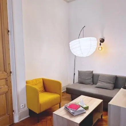 Image 6 - 215 Rue Duguesclin, 69003 Lyon 3e Arrondissement, France - Apartment for rent