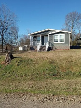 Buy this studio apartment on 115 East 5th Street in Plainview, Yell County