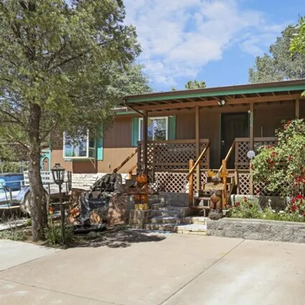 Buy this studio apartment on 200 East Chateau Circle in Payson, AZ 85541