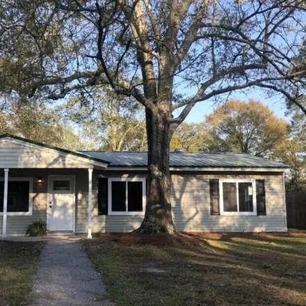 Buy this 4 bed house on 1018 Oliver Street in South Pascagoula, Pascagoula