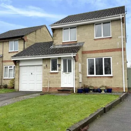 Buy this 3 bed house on Helmstedt Way in Chard, TA20 1DQ