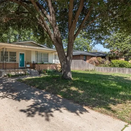 Buy this 3 bed house on 1203 West Lavender Lane in Arlington, TX 76013