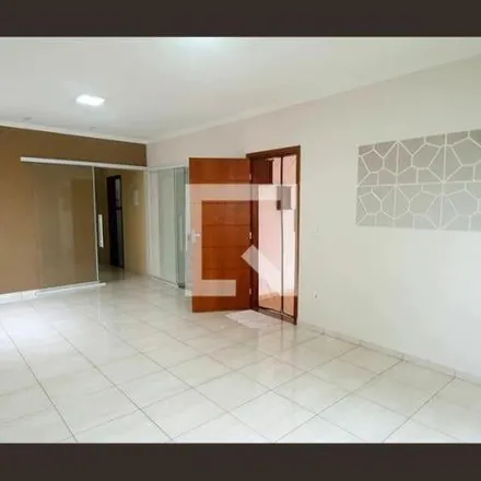 Rent this 3 bed house on Rua Agripino Jacinto de Oliveira in Paulínia - SP, 13145-848