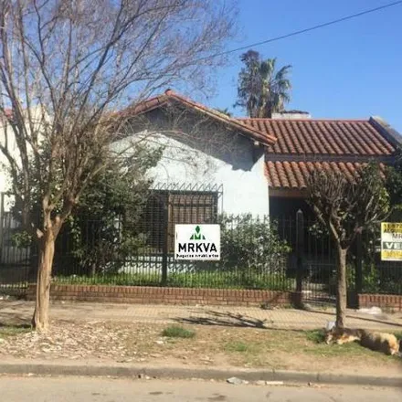 Buy this 3 bed house on Ituzaingó 199 in Moreno Centro sur, Moreno