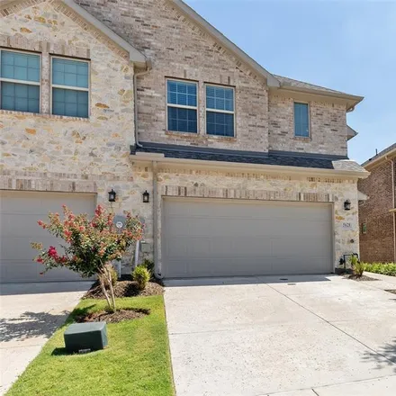 Image 2 - 598 Candlewood Lane, Garland, TX 75041, USA - Townhouse for sale