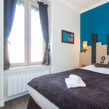 Rent this studio apartment on 98 Rue des Charmettes in 69006 Lyon, France