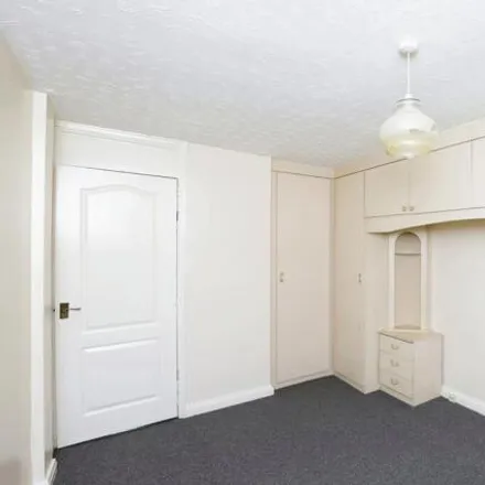 Image 5 - Waterslacks Road, Sheffield, S13 7JT, United Kingdom - Townhouse for sale