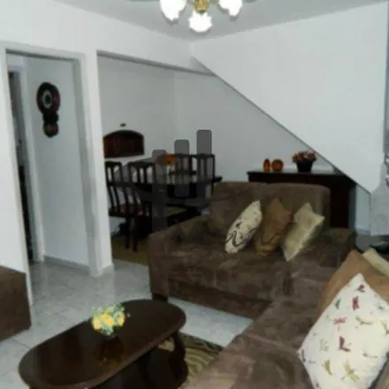 Buy this 2 bed house on Rua Martim Francisco in Santa Paula, São Caetano do Sul - SP