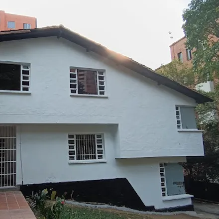 Image 4 - Cl 20 36 A 221  Casa Comercial, Medellín, Antioquia - House for rent