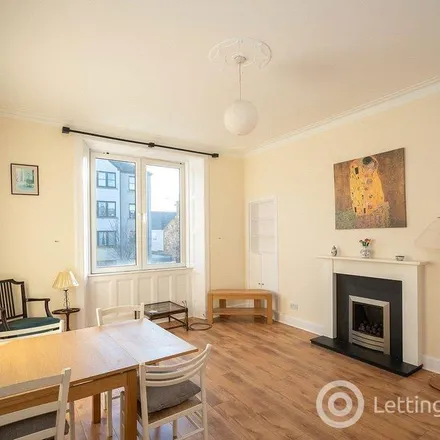 Image 2 - 3 Saughton Avenue, City of Edinburgh, EH11 2RS, United Kingdom - Apartment for rent