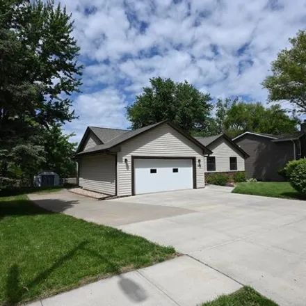 Buy this 3 bed house on 3878 Leawood Drive in Bellevue, NE 68123