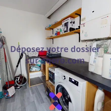 Rent this 4 bed apartment on 3 Allée Paul le Drogo in 44300 Nantes, France