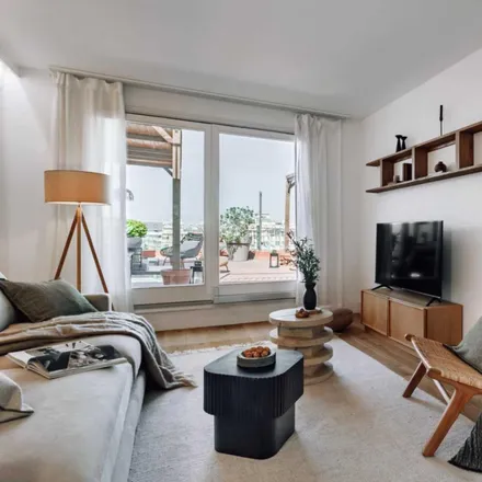 Image 4 - Carrer de Balmes, 76, 08001 Barcelona, Spain - Apartment for rent