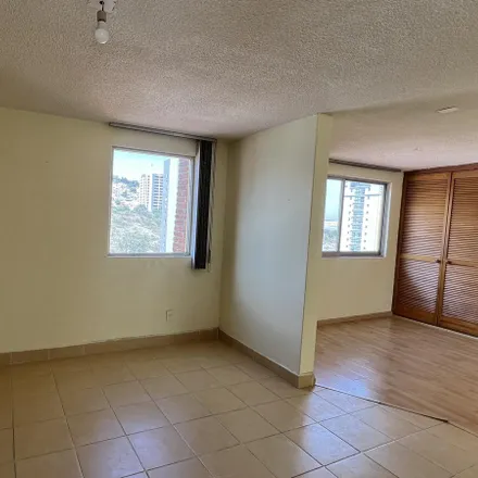 Buy this studio house on Colegio Cristóbal Colón in Avenida Lomas Verdes 2175, 53120 Naucalpan de Juárez