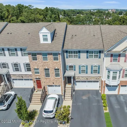 Image 3 - 400 Shrewsbury Avenue, Tinton Falls, NJ 07701, USA - Townhouse for sale