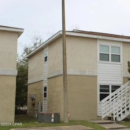 Rent this 2 bed house on 3914 East 11th Street in Springfield, Bay County