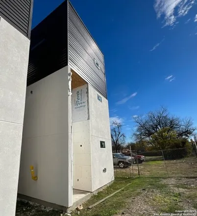 Image 9 - ® Space Art Gallery, 110 East Lachapelle, San Antonio, TX 78204, USA - House for sale