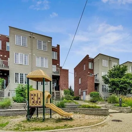 Image 9 - 375 Beechgrove Drive, Toronto, ON M1E 2P9, Canada - Apartment for rent