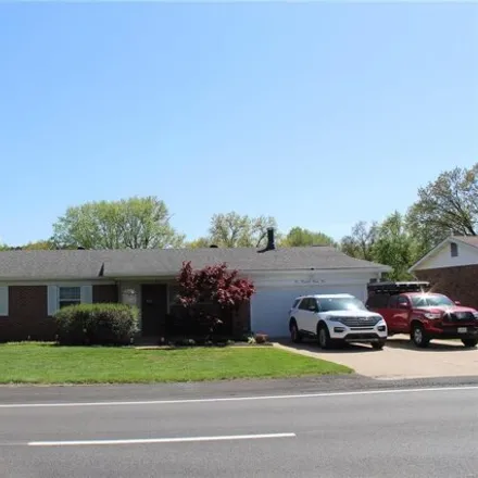 Buy this 3 bed house on 10098 Midland Boulevard in Overland, MO 63114