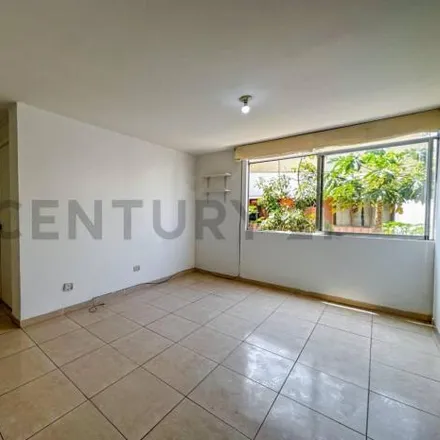 Image 2 - Chifa Yac Tac, Velasco Astete Avenue, Santiago de Surco, Lima Metropolitan Area 15039, Peru - Apartment for sale