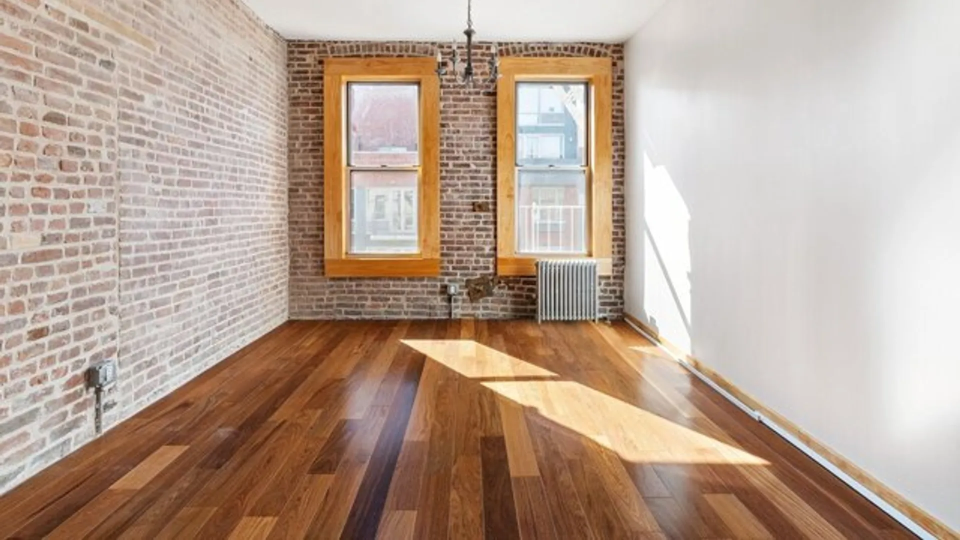 633 East 11th Street, New York, NY 10009, USA | Studio apartment for rent