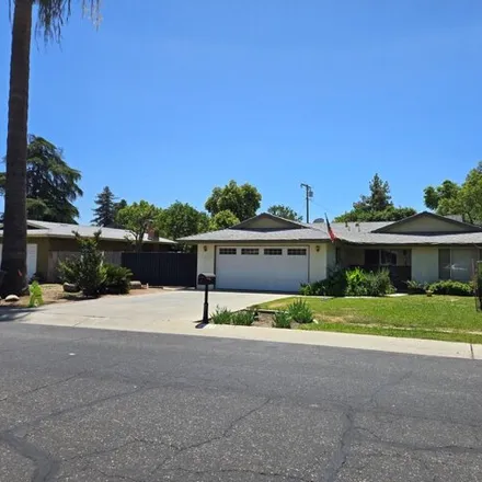 Buy this 3 bed house on 3741 West Feemster Avenue in Visalia, CA 93277
