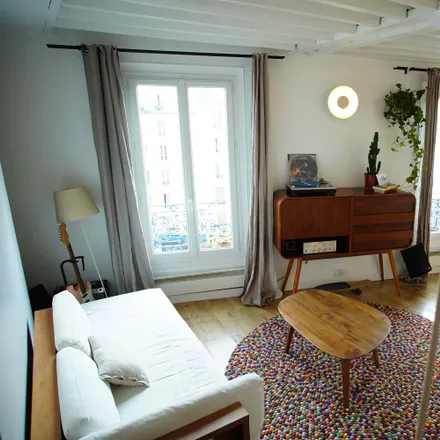 Rent this 3 bed apartment on 78 Rue de la Mare in 75020 Paris, France
