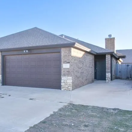 Buy this 6 bed house on 1219 Preston Trail in Wolfforth, TX 79382