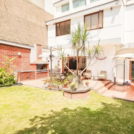 Image 1 - Velasco Astete Avenue 1051, Santiago de Surco, Lima Metropolitan Area 51132, Peru - House for sale