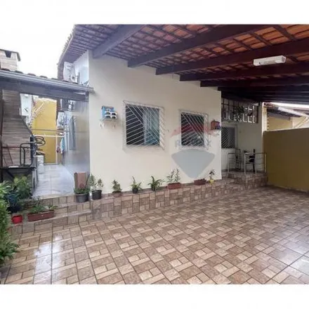Buy this 3 bed house on Rua Xingu in Flores, Manaus - AM