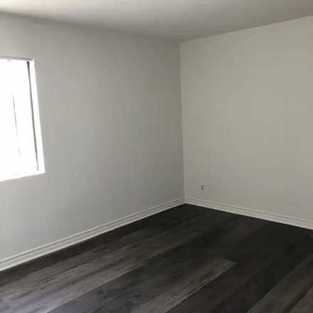Image 6 - 1023 North Wilton Place, Los Angeles, CA 90038, USA - Apartment for rent