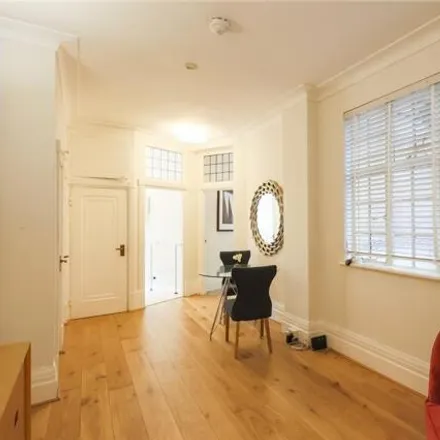 Image 5 - Strathmore Court, 143 Park Road, London, NW8 7HT, United Kingdom - Room for rent