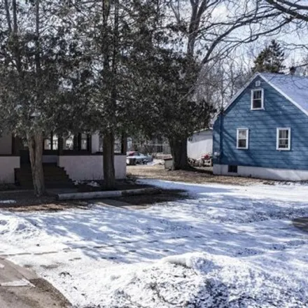 Buy this 4 bed house on 766 Ware Street in Waupaca, WI 54981