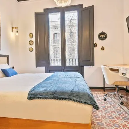 Rent this 4 bed room on Carrer del Bruc in 59, 08009 Barcelona
