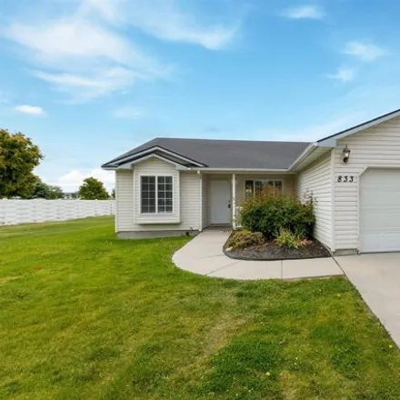 Buy this 4 bed house on 883 East Ronel Avenue in Nampa, ID 83686