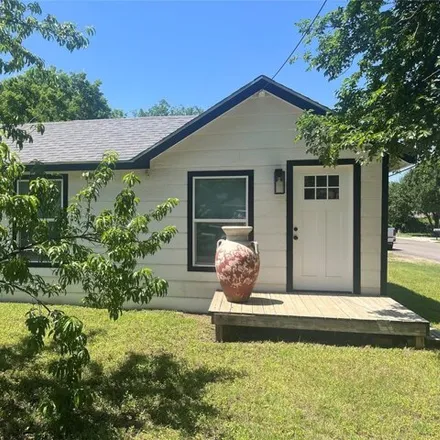 Buy this 2 bed house on McCart Avenue in Stephenville, TX 76401