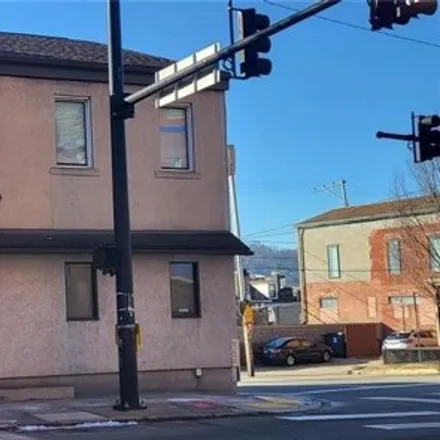 Buy this studio house on Friendship Avenue in Pittsburgh, PA 15224