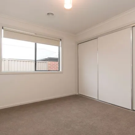 Image 3 - Fraser Street, Mount Pleasant VIC 3350, Australia - Apartment for rent
