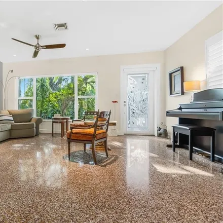 Image 6 - 1216 Northeast 17th Way, Fort Lauderdale, FL 33304, USA - House for sale