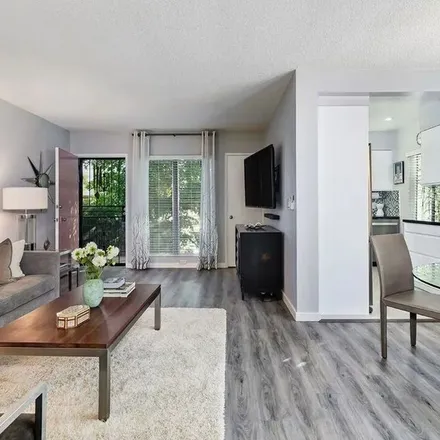 Image 2 - Sierra Bonita Apartments, North Sierra Bonita Avenue, West Hollywood, CA 90046, USA - Apartment for rent