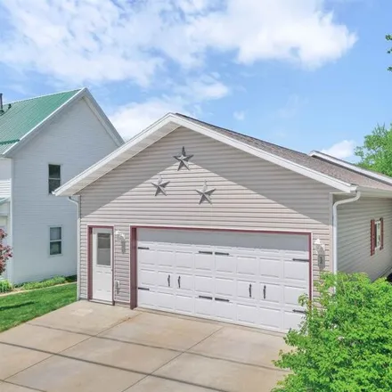 Buy this 3 bed house on 10971 Ridge Street in Village of Blue Mounds, Dane County